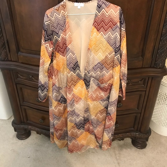New LuLaroe Sarah - Picture 1 of 4